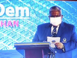 Gubernur Sulawesi Tenggara Dilantik Menjadi Ketua DPW Partai NasDem