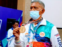 Cerdas Barus Raih Emas Cabor Catur Untuk Papua