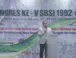 Wibi Andrino Buka Kongres Ke-V SBSI 1992