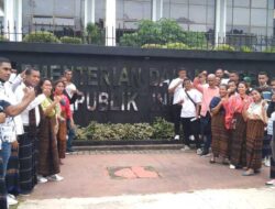 Aliansi Masyarakat Ende Jakarta Gelar Demo di Kantor Kemendagri, Dukung Wakil Bupati Erik Rede