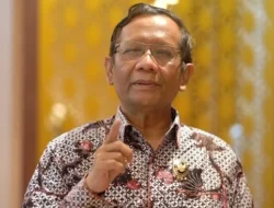 Kasus Rocky Gerung Delik Aduan, Mahfud MD: Pak Jokowi Tak Mau Mengadu