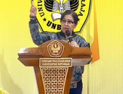 Irma Suryani menghadiri Dies Natalis ke -5 Program Pascasarjana Universitas Baturaja